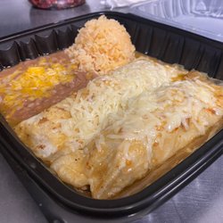 La Sirena Mexican Food - Green chicken enchilada