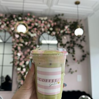 Coffee Girl - Matcha Latte - Coffee & Tea Near Me - Hilo, Hawaii