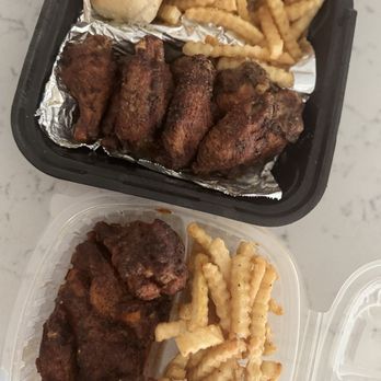 Streeters Acclaimed Kitchen - Chicken Wings Near Me - Jacksonville, Florida Streeters Acclaimed Kitchen - Chicken Wings Near Me - Jacksonville, Florida
