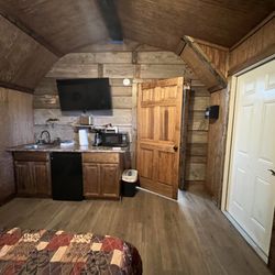 Lake O’ Pines RV Park Marina & Inn - Cabin 10