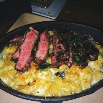 Mash'D - Flank steak with Mac and cheese. So good - New American Near Me - Frisco, Texas
