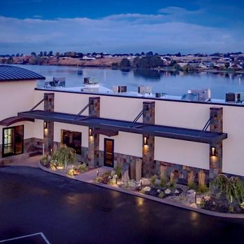 Michaels on the Lake - Wine Bars Near Me - Moses Lake, Washington Michaels on the Lake - Wine Bars Near Me - Moses Lake, Washington