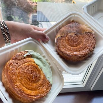 La Cave a Manger - pistachio and lemon croissant rolls - Bakeries Near Me - Montreal, Quebec La Cave a Manger - pistachio and lemon croissant rolls - Bakeries Near Me - Montreal, Quebec