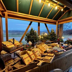 Morris Farm - Interior