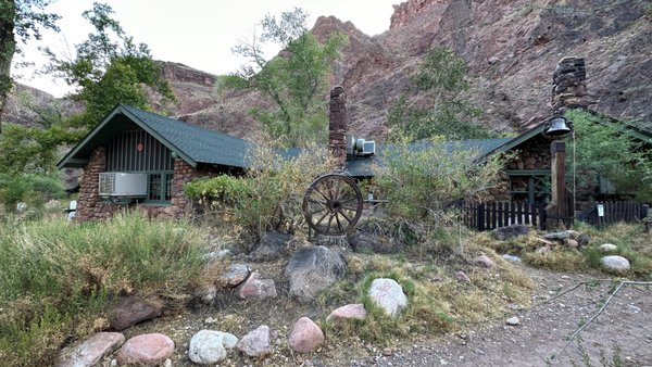 Phantom Ranch by null