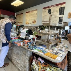 Pierce Street Bagel Cafe Deli & Grill - Inside
