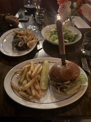 Bonne Vie Cafe and Bistro by null