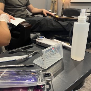 Shaving District - Real men get Manis and pedis - Barbers Near Me - Miami, Florida
