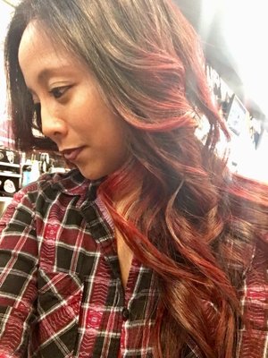 Floyd's 99 Barbershop by null