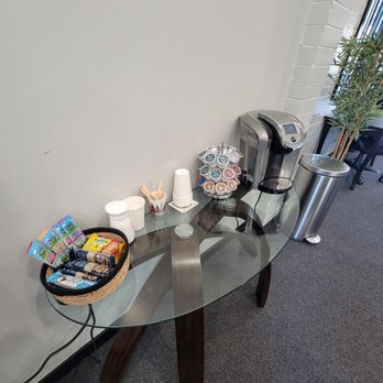 Kings Cross Automotive - Complimentary refreshments in the waiting room - Auto Repair Near Me - Vancouver, Washington Kings Cross Automotive - Complimentary refreshments in the waiting room - Auto Repair Near Me - Vancouver, Washington