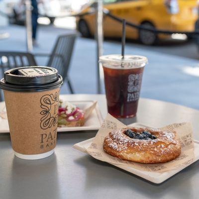 Patis Bakery by null
