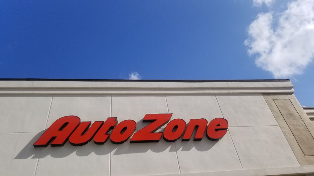 AUTOZONE Updated October 2024 3351 W Oakland Park Blvd, Lauderdale