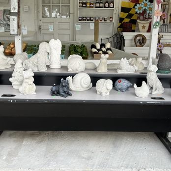 Five Points Junction - Concrete animals, garden decor - Farmers Market Near Me - Oxford, Pennsylvania Five Points Junction - Concrete animals, garden decor - Farmers Market Near Me - Oxford, Pennsylvania