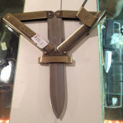 Copy of a Ww2 German paratrooper's knife.