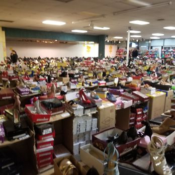 World Famous $2 Shoe Store - Shoes - Shoe Stores Near Me - Las Vegas, Nevada