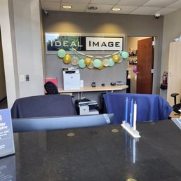 Front desk Front desk