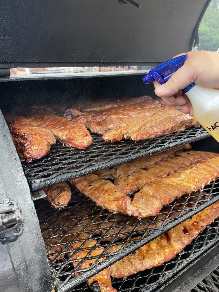Big Ed’s Sweet Smoke Bbq Logo