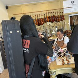 OC Violin shop - She's ready!!