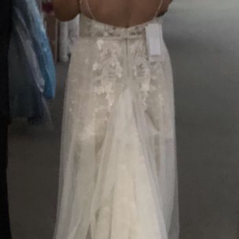 Ultimate Fashions II - Original bustle - Women's Clothing Near Me - Staten Island, New York Ultimate Fashions II - Original bustle - Women's Clothing Near Me - Staten Island, New York
