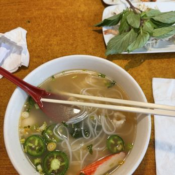 Pho Saigon - P9. Pho Seafood / Phở Tôm Mực - Vietnamese Near Me - West Allis, Wisconsin