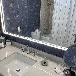 Guest Bathroom Guest Bathroom