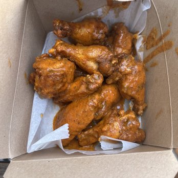 That Wing Spot - Lemon Pepper - Chicken Wings Near Me - Orlando, Florida