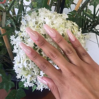 Edgy Nails & Spa - Nail Salons Near Me - Riverside, California