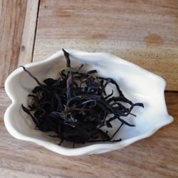 Teanamu Chaya Teahouse - Phoenix Oolong Tea - Recommended if you like a smoother tea