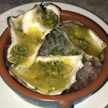 Launderette - Dressed oysters - New American Near Me - Austin, Texas Launderette - Dressed oysters - New American Near Me - Austin, Texas