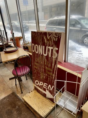 Pharaohs Donuts by null