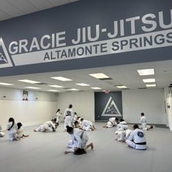 Gracie Jiu Jitsu Altamonte Springs - Practicing with our partners