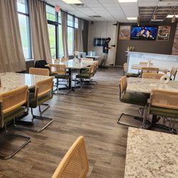 Tikka TapRoom - Dining area
