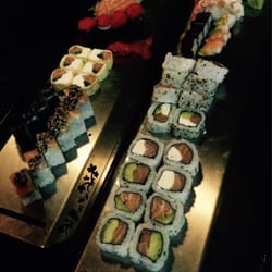 Unaghi Sushi Bar - Combinado premium 60 piezas, recomendable +!