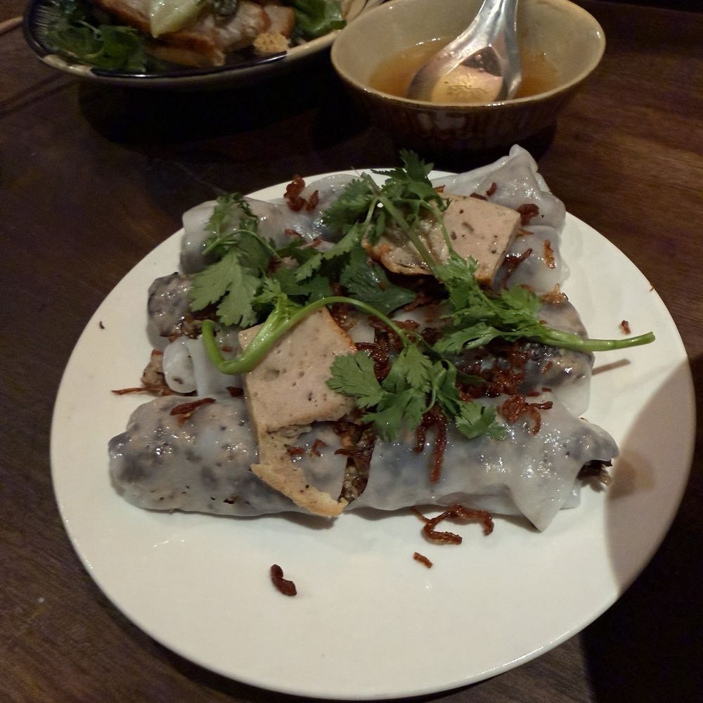 Banh Anh Em - Vietnamese Near Me - New York, New York