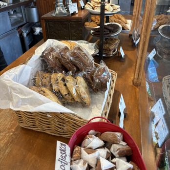 Clementine - Bakeries Near Me - Los Angeles, California Clementine - Bakeries Near Me - Los Angeles, California