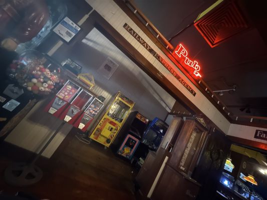 Spaghetti Warehouse by null