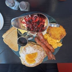 Chong's Diner - The grand slam