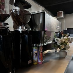 Aventura Coffee - New Location, seating at bar