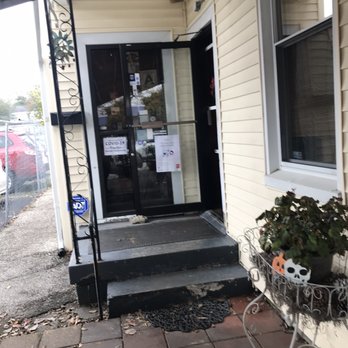 Crave Cafe And Catering - Pick-up door - Sandwiches Near Me - Louisville, Kentucky Crave Cafe And Catering - Pick-up door - Sandwiches Near Me - Louisville, Kentucky