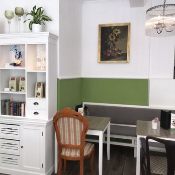 Café Grüner Salon - Coffee & Tea Near Me - Vienna, 9 Café Grüner Salon - Coffee & Tea Near Me - Vienna, 9