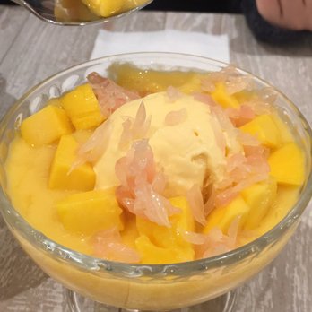 Mango Mango Dessert - Mango w pomelo . #1 on the menu. - Desserts Near Me - New York, New York Mango Mango Dessert - Mango w pomelo . #1 on the menu. - Desserts Near Me - New York, New York