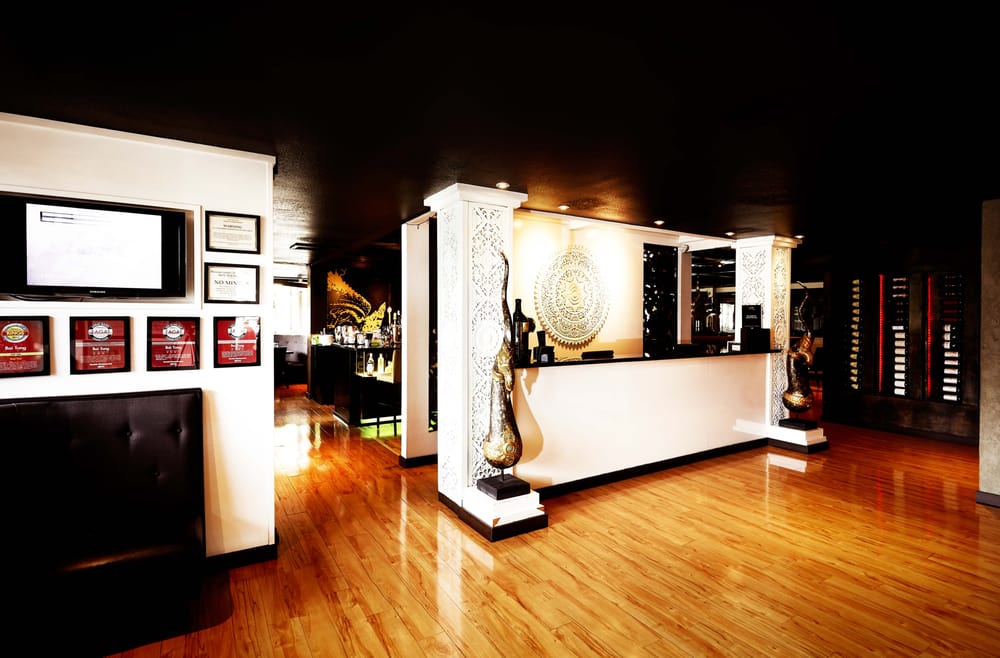 Bai Tong Thai Restaurant - Redmond