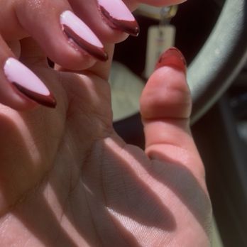 KB Nails and Spa - Nail Salons Near Me - Kings Beach, California