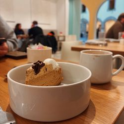 Zinnia - Dulce de Leche cheesecake