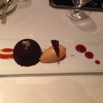 Gary Danko - Chocolate and sea salt ice cream - New American Near Me - San Francisco, California Gary Danko - Chocolate and sea salt ice cream - New American Near Me - San Francisco, California