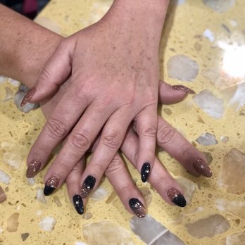 Tina's Nails and Spa - Ombré pink and black dip nails - so fancy!! - Nail Salons Near Me - El Segundo, California Tina's Nails and Spa - Ombré pink and black dip nails - so fancy!! - Nail Salons Near Me - El Segundo, California