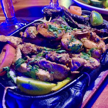 Rolis - Chicken and steak plate - Seafood Near Me - Houston, Texas Rolis - Chicken and steak plate - Seafood Near Me - Houston, Texas