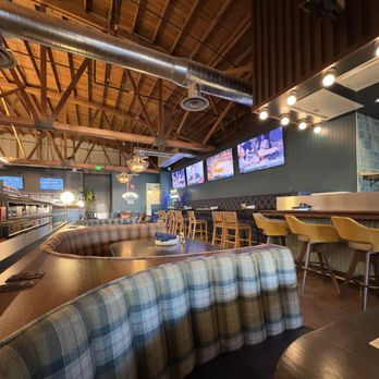 Trevor's - Interior - Pizza Near Me - Phoenix, Arizona Trevor's - Interior - Pizza Near Me - Phoenix, Arizona