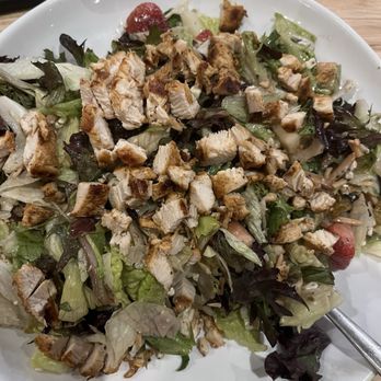 Redbird Scratch Kitchen + Bar - Sam Hughes - Harvest Salad with Chicken - Cocktail Bars Near Me - Tucson, Arizona