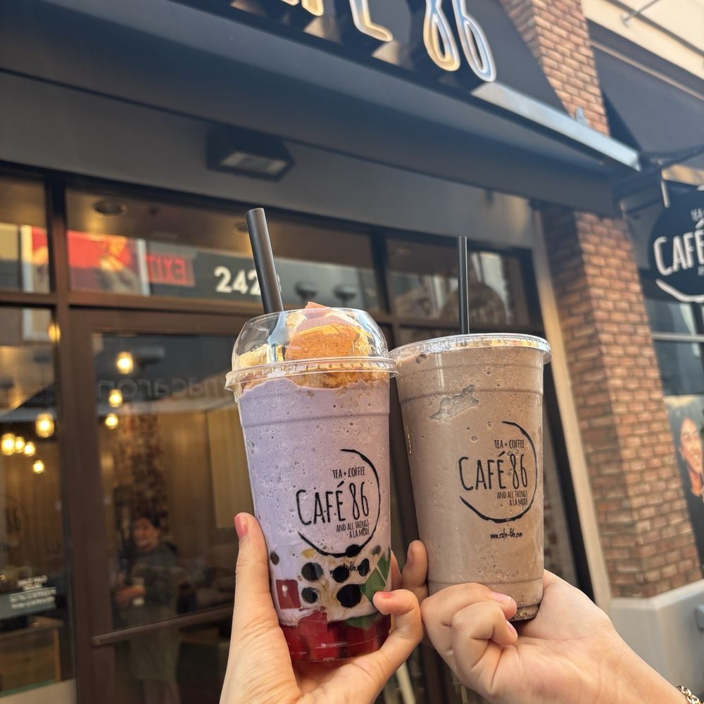 Cafe 86 - Desserts Near Me - Tustin, California